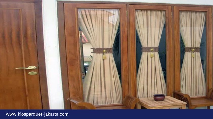 Jenis Kayu Kusen yang Banyak digunakan 5 Jenis kayu kusen 4