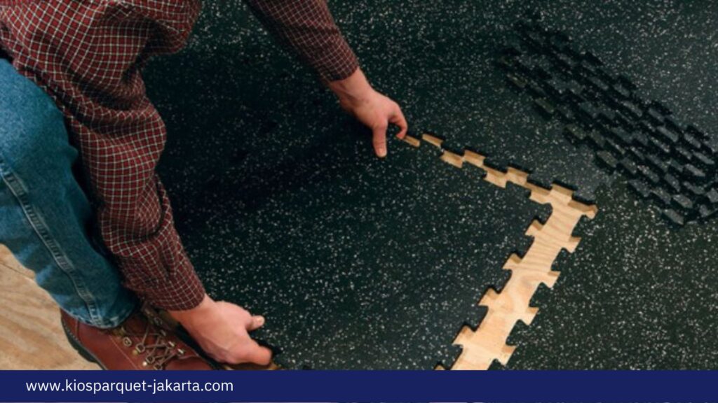 Apa itu Rubber Flooring? Cek 3 Jenis dan Manfaatnya Disini! 5 harga rubber flooring per meter