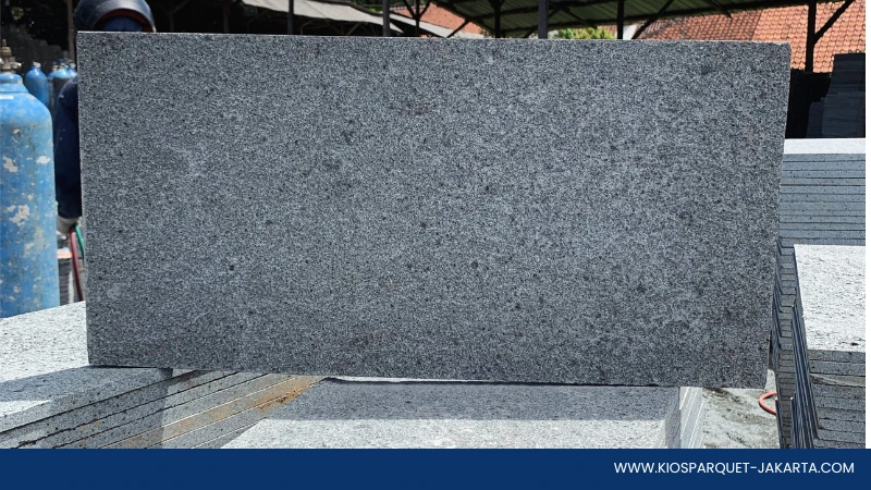 5 Jenis Batu Alam untuk Outdoor, Kuat dan Tahan Hujan! 4 jenis batu alam