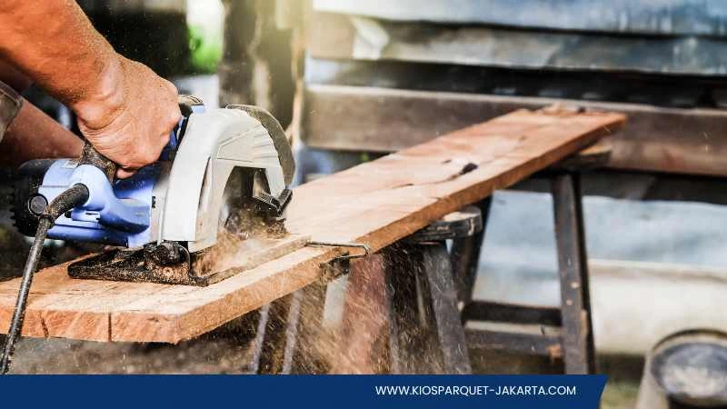 Karakteristik Kayu keruing yang Berbeda Dengan Lainnya 4 tingkat kekuatan dan kekerasan kayu keruing
